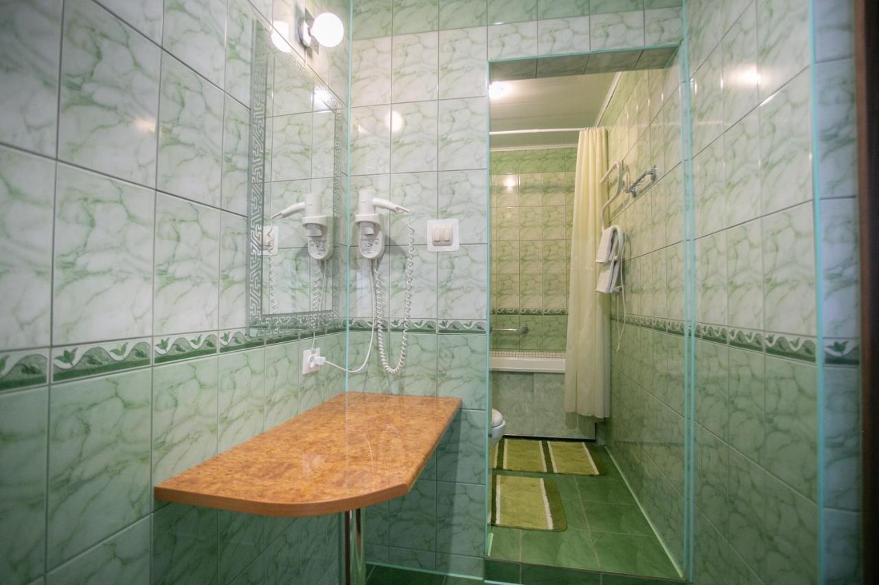 Molodezhnaya Hotel Brest Luaran gambar