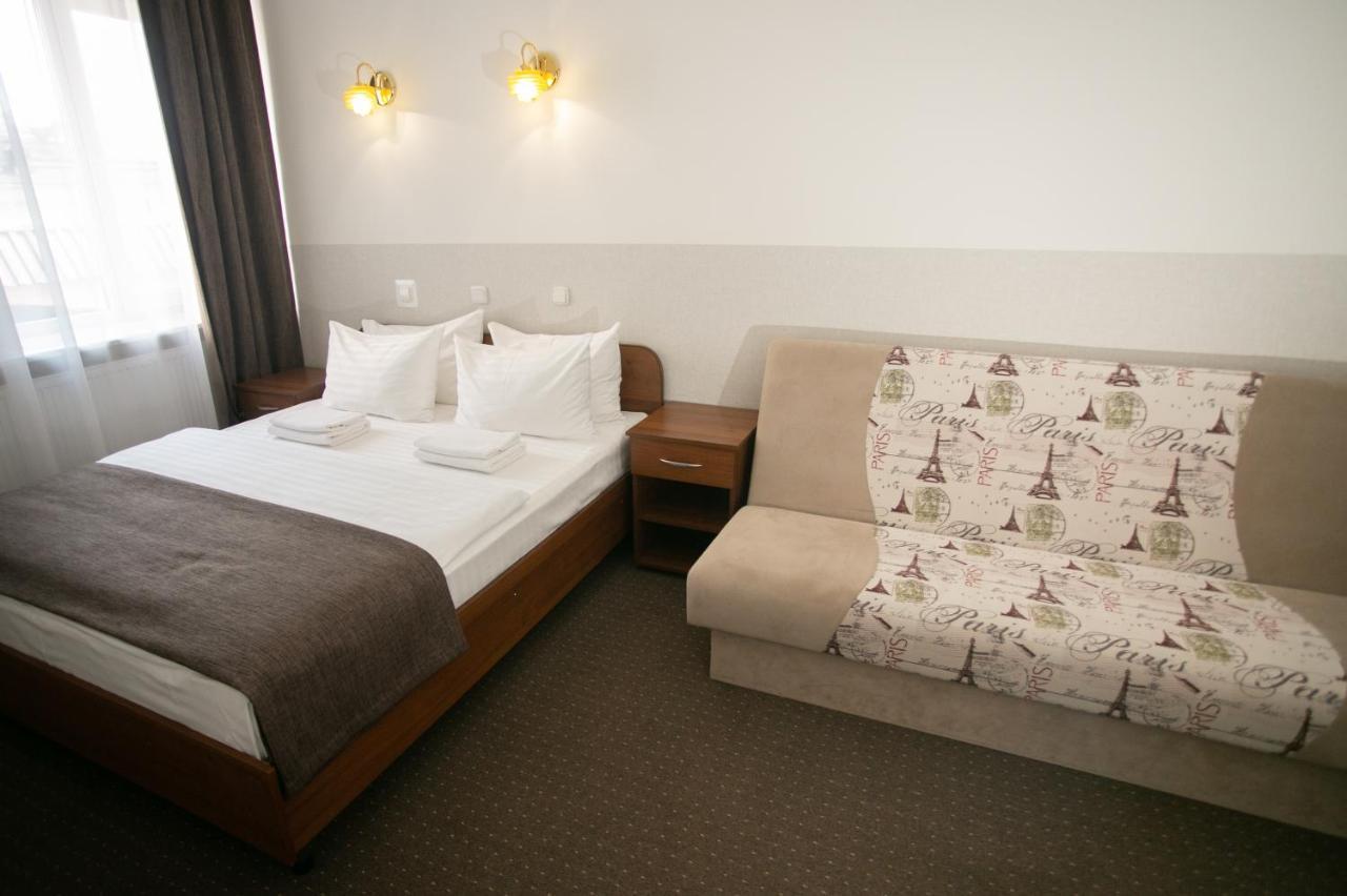 Molodezhnaya Hotel Brest Luaran gambar