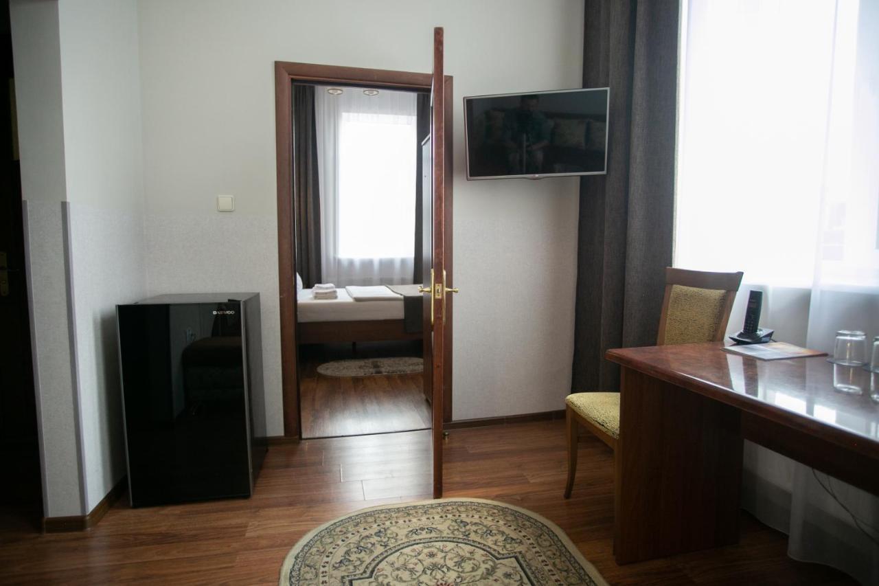 Molodezhnaya Hotel Brest Luaran gambar