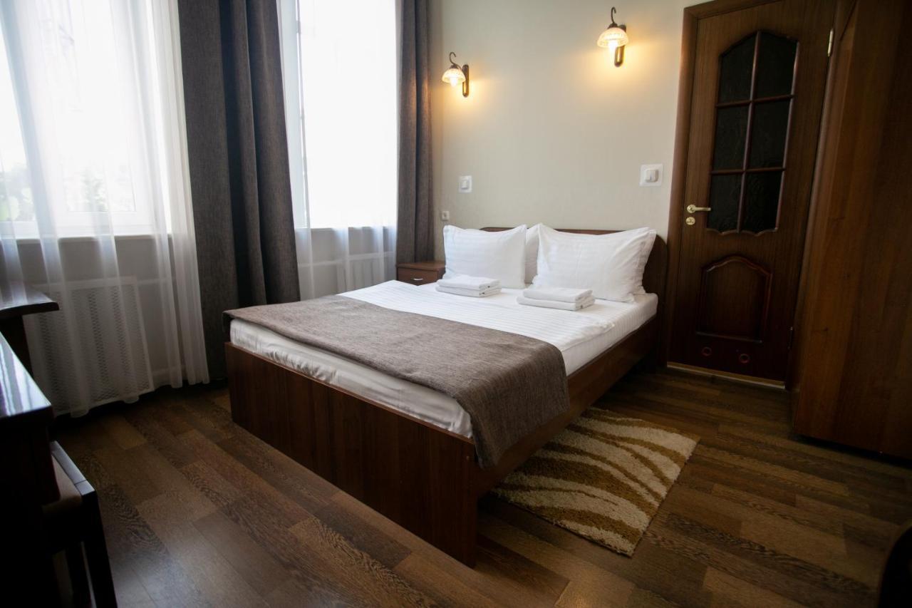 Molodezhnaya Hotel Brest Luaran gambar