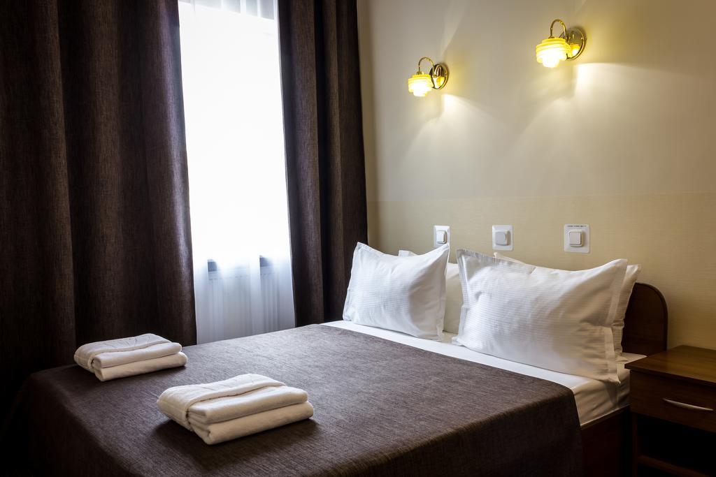 Molodezhnaya Hotel Brest Luaran gambar