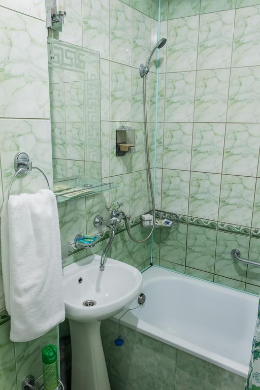 Molodezhnaya Hotel Brest Luaran gambar