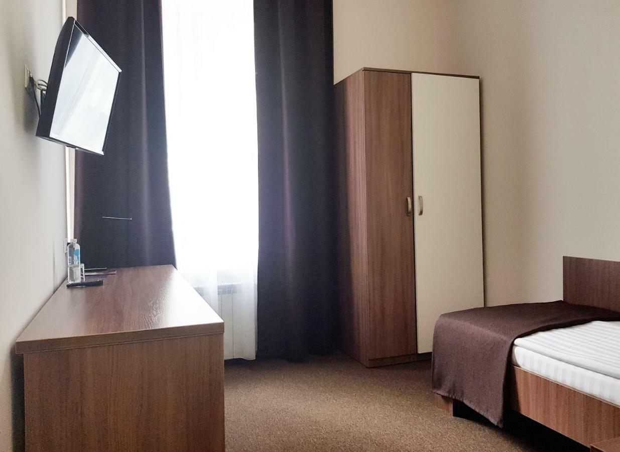 Molodezhnaya Hotel Brest Luaran gambar